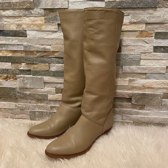 Vintage Frye 7.5N Tall Leather Riding Boots | Beige Equestrian, USA, Rare 1970s - Picture 8 of 13